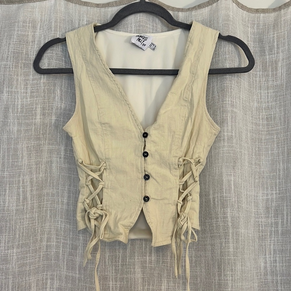 Stavia Vest Top Cream - US 4 / Cream